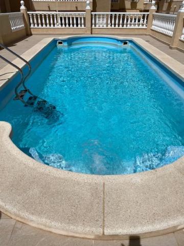 Apartamento Caballero De Rodas Torrevieja Eksteriør billede